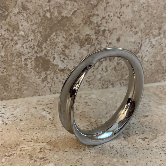 Bracelet - Picture 2 of 3